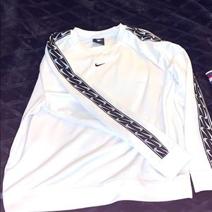 White Nike crewneck